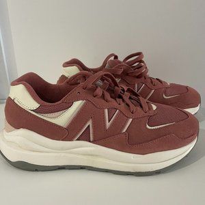NEW BALANCE 57/40 Sneakers - WMNS's Size 9.5